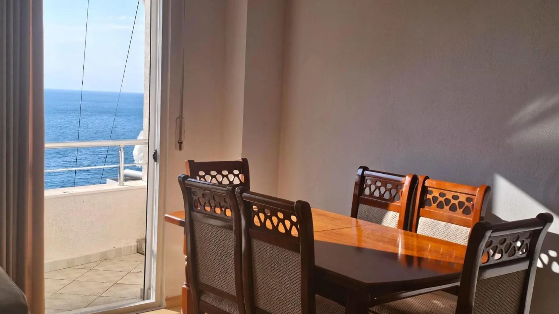 Albania Dream Holidays Accommodation V Ksamil Albania